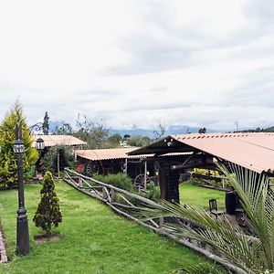 Campo Wasi Hotel Riobamba Exterior photo