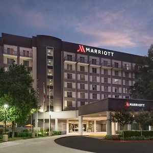 Visalia Marriott At The Convention Center Hotel Exterior photo