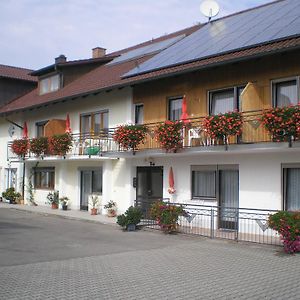 Vogloeder Hof Hotel Bad Fussing Exterior photo