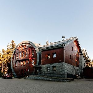 Hotel Obri Sud Javornik Jermanice Exterior photo