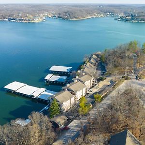 Lake Front House W/ Private Dock Villa Lake Ozark Exterior photo