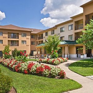 Courtyard Parsippany Hotel Exterior photo