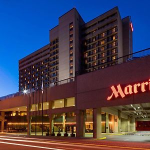 Charleston Marriott Town Center Hotel Exterior photo