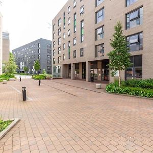 Apartments And Ensuite Bedrooms With Shared Kitchen At Bryson Court In Newcastle Exterior photo