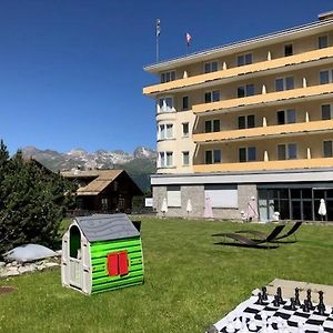 Hotel Schweizerhof Pontresina Exterior photo