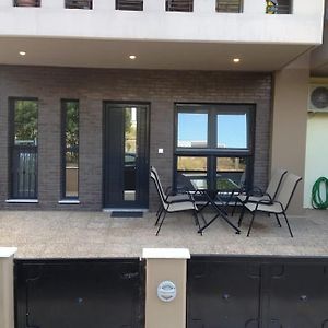 Lux Groundfloor Apartment In Coastal N.Michaniona Exterior photo