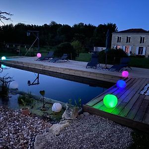 Chambre D'Hote Pres Bordeaux Au Chateau Camponac Bed & Breakfast Bourg-sur-Gironde Exterior photo