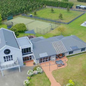 Lodge On St Georges Havelock North Exterior photo