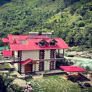 Offbeat Abodes - Tirthan Valley Bed & Breakfast Banjar Exterior photo