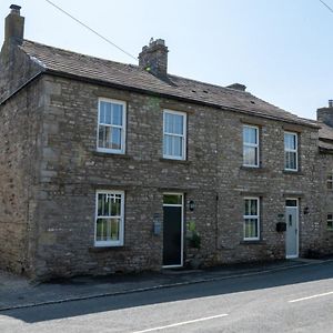 Wayside Villa Carperby Exterior photo