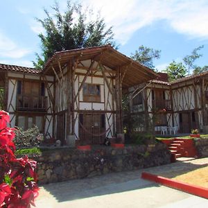 Hotel La Montoya Curiti Exterior photo