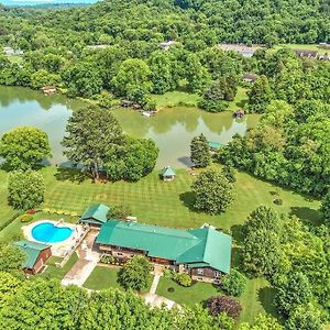 Entire Lake House In Louisville Exterior photo