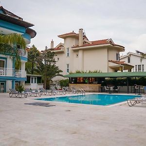 Ege Apart Hotel Marmaris Exterior photo