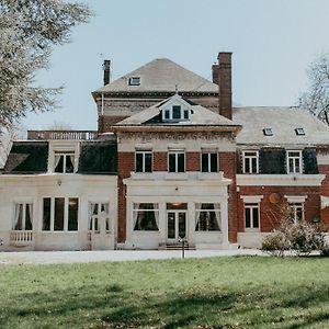 Manoir Les Cedres Bed & Breakfast Corbehem Exterior photo