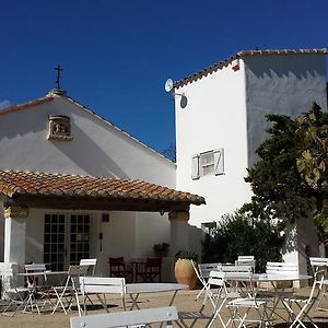 Cacharel Hotel Saintes-Maries-de-la-Mer Exterior photo