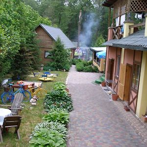 Svitiazky Hutorok Hotel Exterior photo