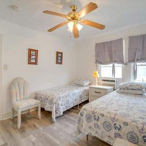 Pet-Friendly Apartment In Wildwood Less Than 1 Mi To Beach Exterior photo