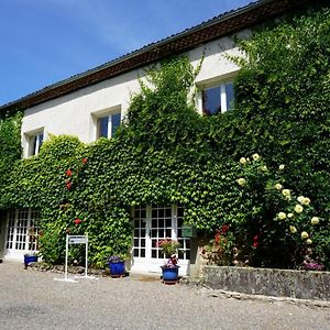 Les Neuf Bouleaux Bed & Breakfast Job Exterior photo