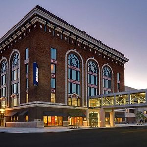 Hilton Garden Inn Kalamazoo Downtown Exterior photo