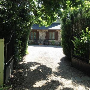 La Chevallerie - Tranquil Oasis Bed & Breakfast Isigny-le-Buat Exterior photo