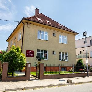 Penzion Na Smetance Hotel Zlin Exterior photo