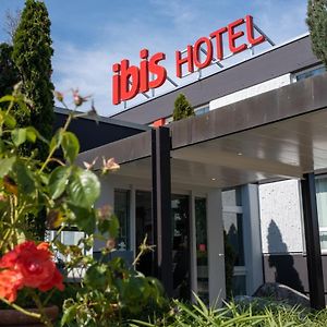 Ibis 3 Lacs Neuchatel Hotel Thielle Exterior photo