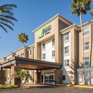 Holiday Inn Express & Suites Orlando International Airport, An Ihg Hotel Exterior photo