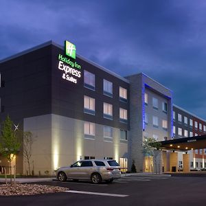 Holiday Inn Express & Suites By Ihg Altoona, An Ihg Hotel Exterior photo