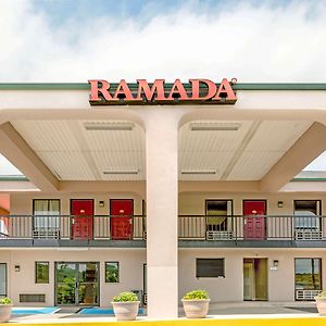 Ramada By Wyndham Pelham Hotel Exterior photo