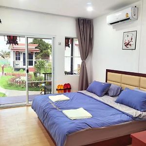 Love In Kan Apartment Tha Muang Exterior photo