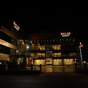 Balaji Regency Kanhangad Hotel Kannangad Exterior photo