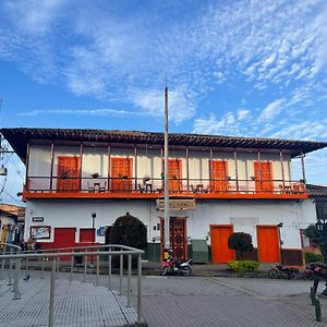 Hotel Colonial Abejorral Exterior photo