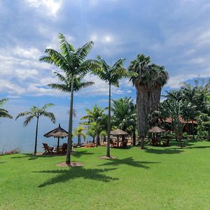 The Palm Beach Rubavu Hotel Exterior photo