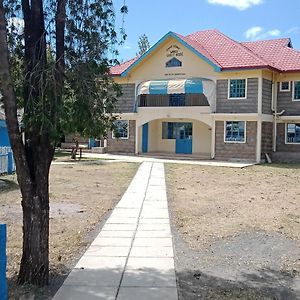 Camp George Guest Lodge Nanyuki Exterior photo