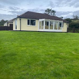 Bungalow In Pillaton Villa Saltash Exterior photo