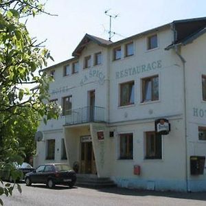 Hotel A Restaurace Na Spici Kyselka  Exterior photo