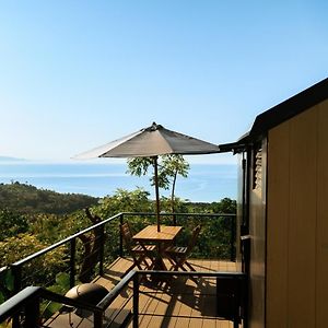 Bobocabin Umarato, Sumba Hotel Waikabubak Exterior photo