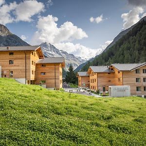 Swisspeak Resorts Zinal Exterior photo