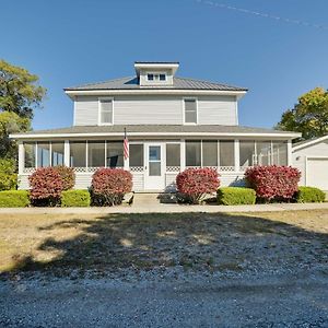 Dom Rodzinny Lakeview Getaway - Walk To Lake Huron Rogers City Exterior photo