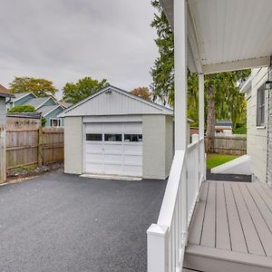 Pet-Friendly Auburn Apartment With Balcony! Exterior photo