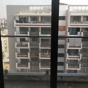 Shubh Antilia Apartment Ahmedabad Exterior photo