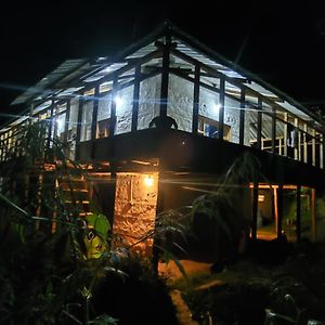 Himalayan Bunker, Dingcha Village, Tindar Gushaini Exterior photo