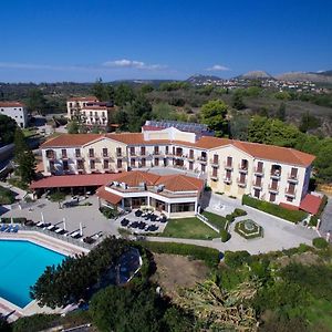 Karavados Beach Hotel Exterior photo