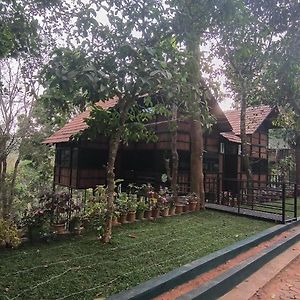 Tree House Wayanad Hotel Muthanga Exterior photo