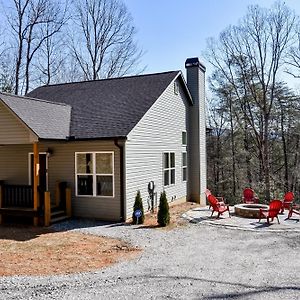 Peaceful Pines Villa Hood Exterior photo