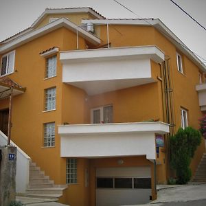 Apartments By The Sea Okrug Gornji, Ciovo - 22139 Trogir Exterior photo