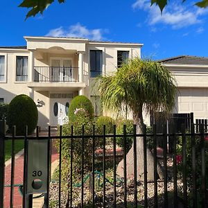 Happy Post - New Apartment Taylors Lakes Exterior photo