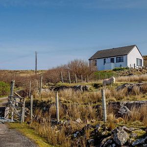 2 Bed In Achiltibuie 32143 Villa Exterior photo