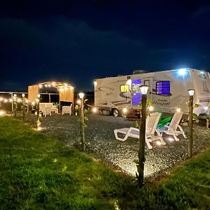 Son De Mar Camper - Shared Pool Near To The Beach Villa Arecibo Exterior photo