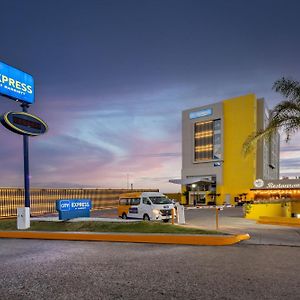 City Express By Marriott Guadalajara Aeropuerto Hotel Exterior photo